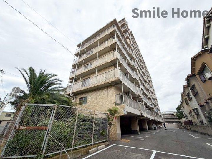 リアライズ玉出の外観