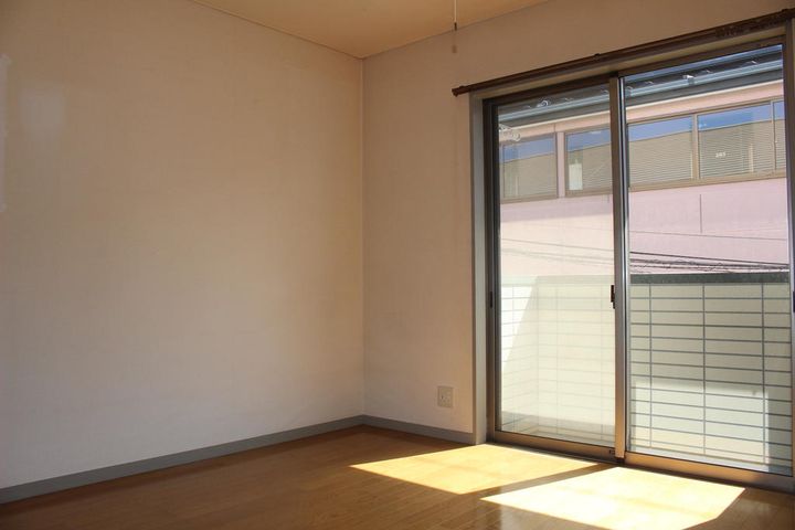 コーポ山喜の居間