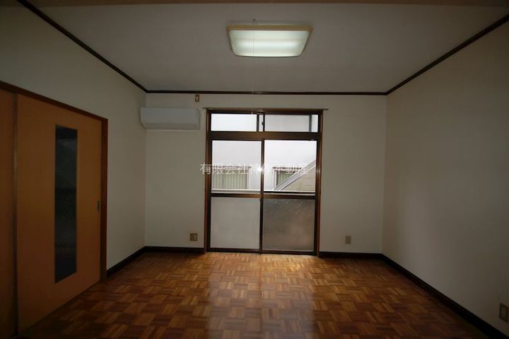 ハイムコオリナの居間