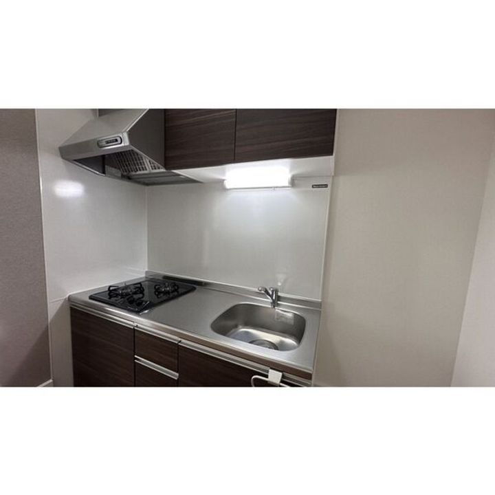 Velo JIYUGAOKA(ヴェロジユウガオカ)のキッチン