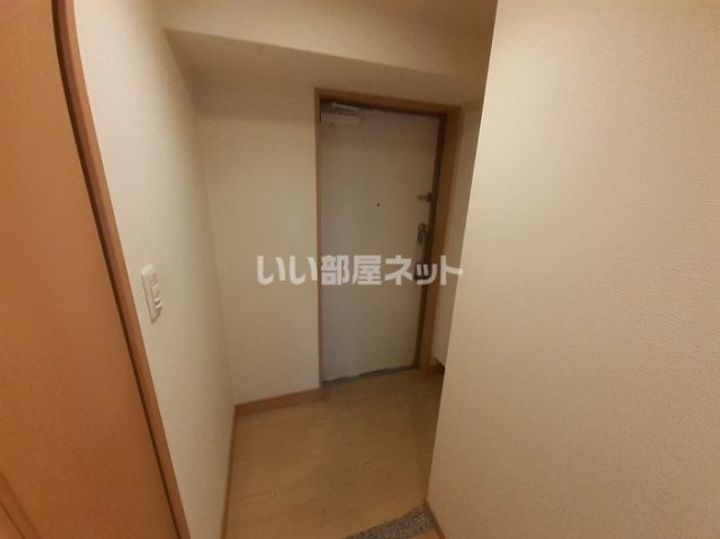 兵庫県神戸市中央区磯辺通3(マンション)の賃貸物件の玄関