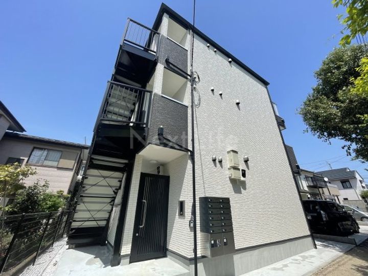 アンビション座間の外観