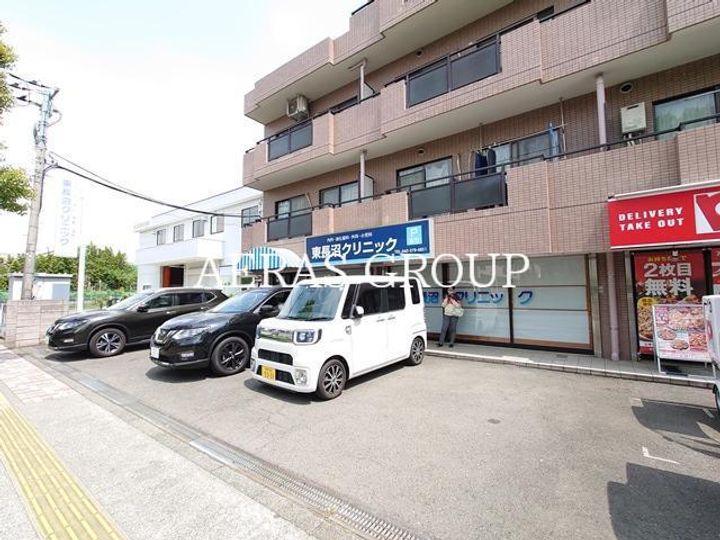 ロイヤル稲城の周辺