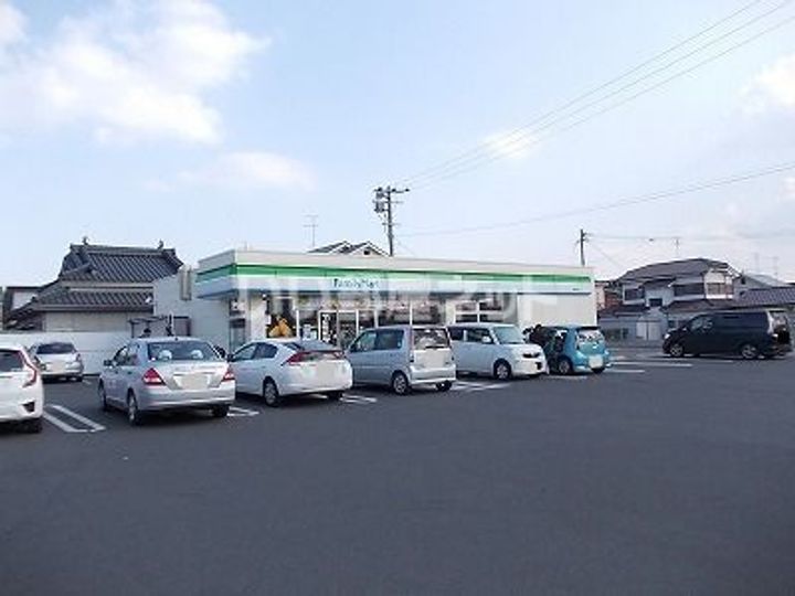 グレーチェ・Rの周辺