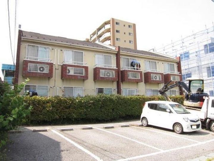 アネックス中台の外観