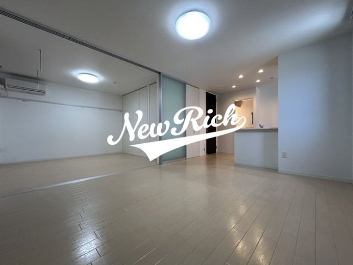 群馬県前橋市元総社町2(アパート)の賃貸物件の居間