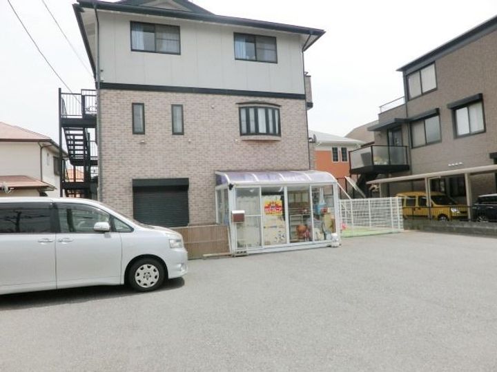 クレイドウルの周辺