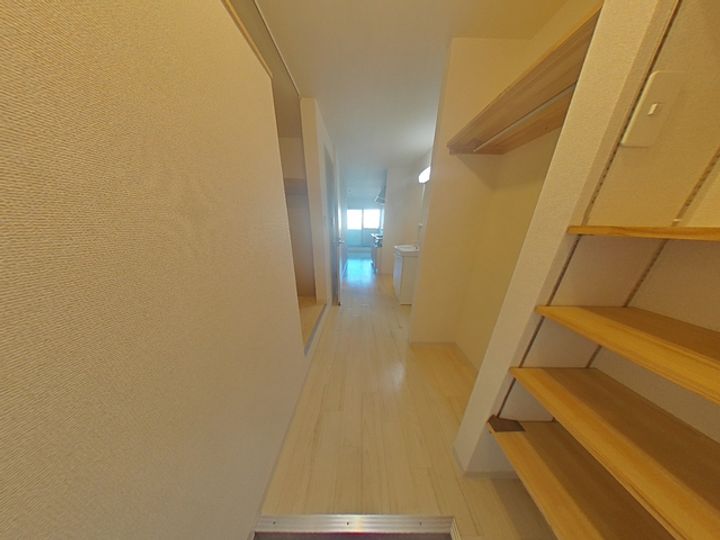 プリマヴェーラ阿品の玄関