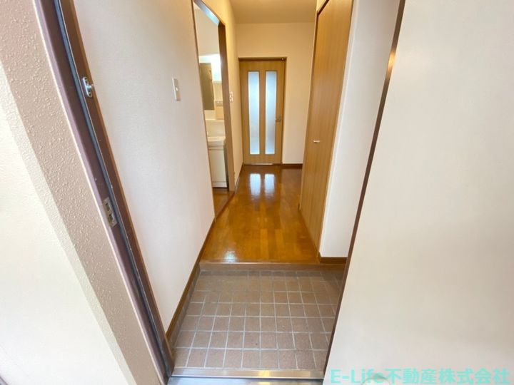 メゾンドソフィア月出の玄関