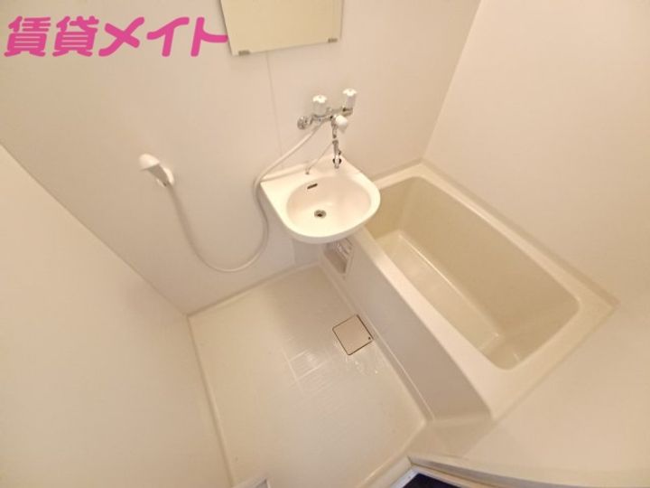 ウィングスズカの風呂