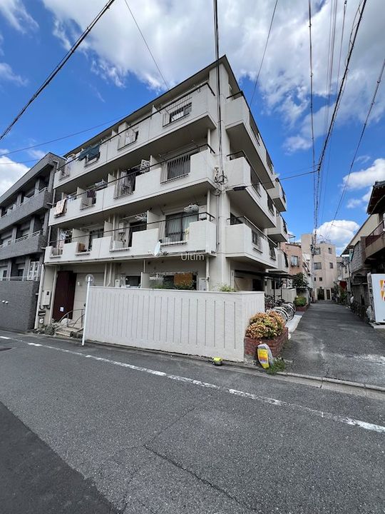 グランタック東山の外観