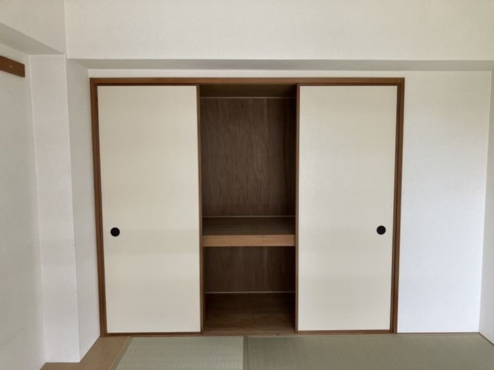 URアルビス寺本の内装
