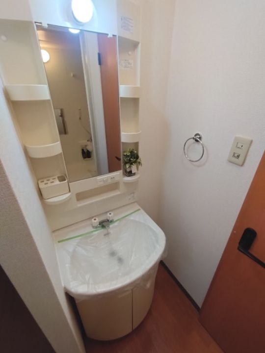 大阪府堺市西区鳳東町3(アパート)の賃貸物件の内装