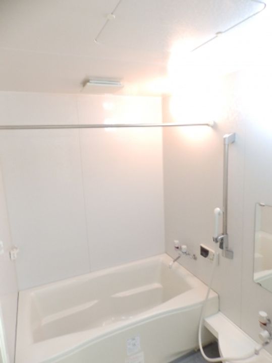 広島県福山市南蔵王町2(マンション)の賃貸物件の風呂