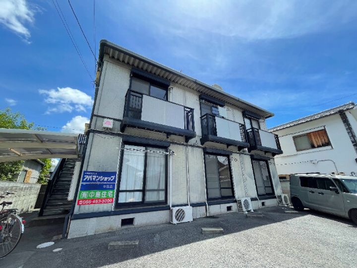 岡山県倉敷市中庄(アパート)の賃貸物件の外観
