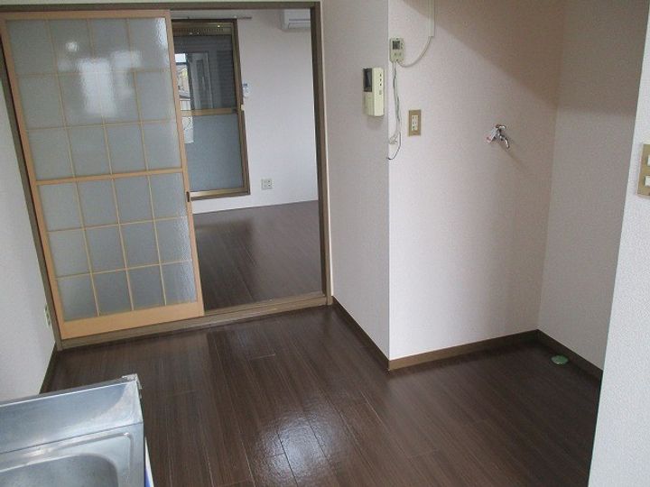 神奈川県横浜市戸塚区下倉田町(アパート)の賃貸物件の居間