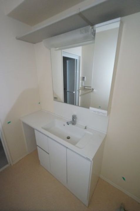 千葉県千葉市緑区古市場町(マンション)の賃貸物件の内装