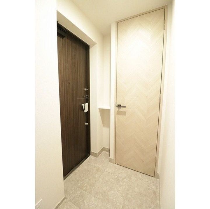 グランカーサ上野池之端の玄関