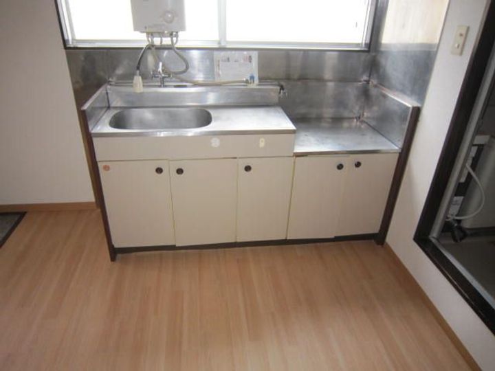 千葉県佐倉市臼井台(アパート)の賃貸物件のキッチン