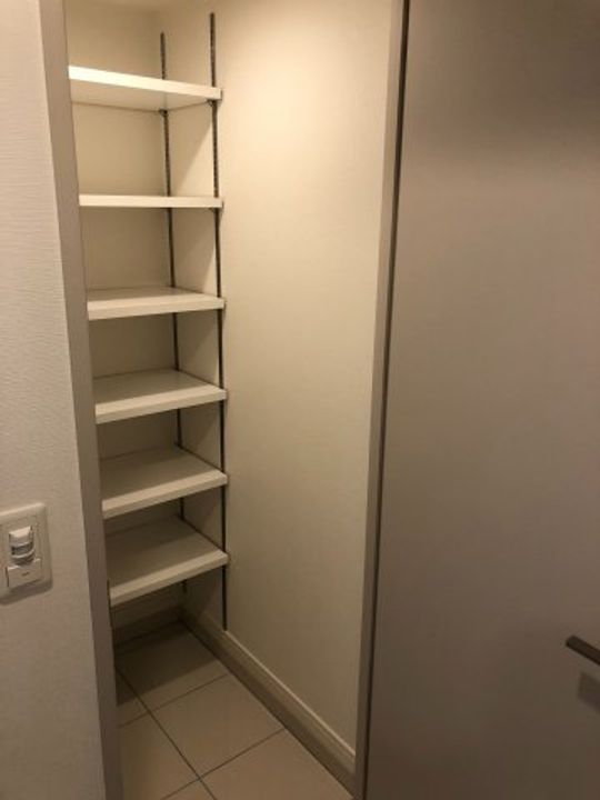 福岡県福岡市博多区美野島3(マンション)の賃貸物件の玄関