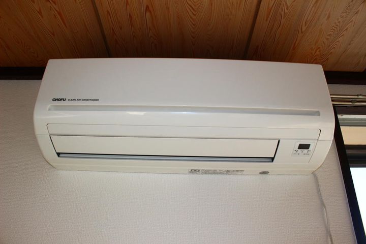 コーポさゆりの玄関