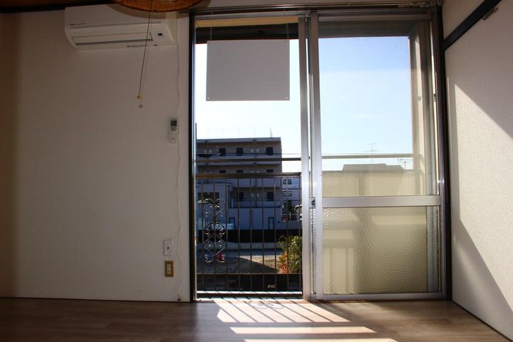 コーポさゆりの居間