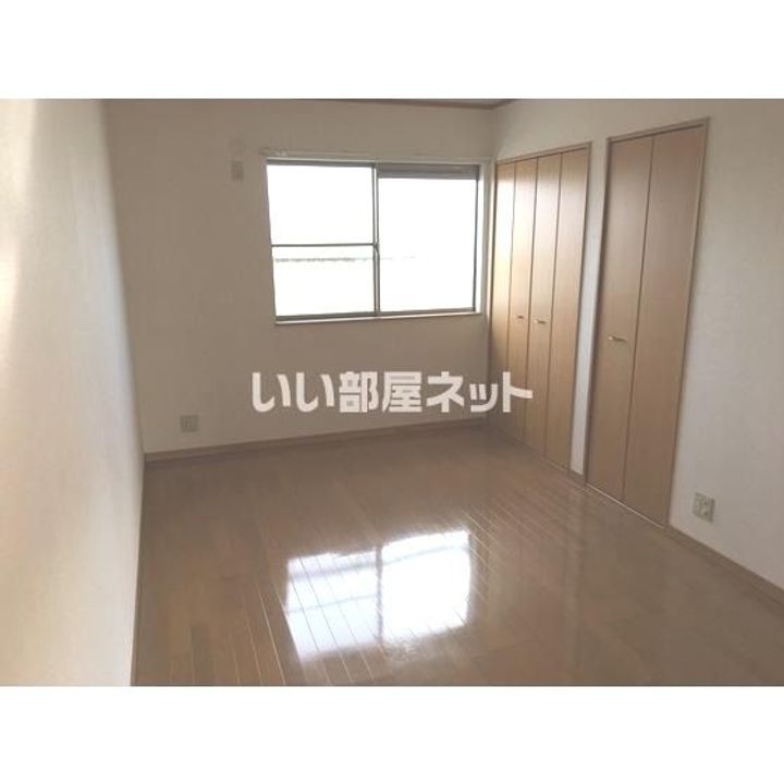 サニーヒル東前の内装