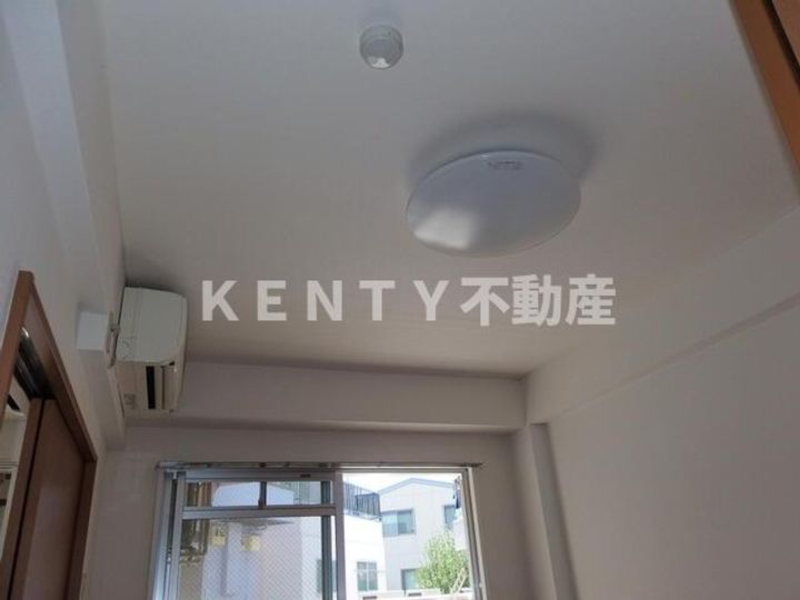 Liz大島上町の内装