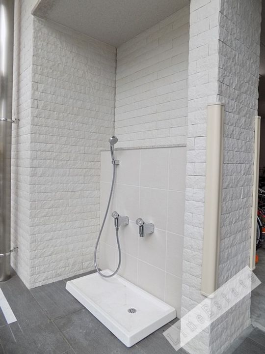 フォレストインサイド鳳の地図