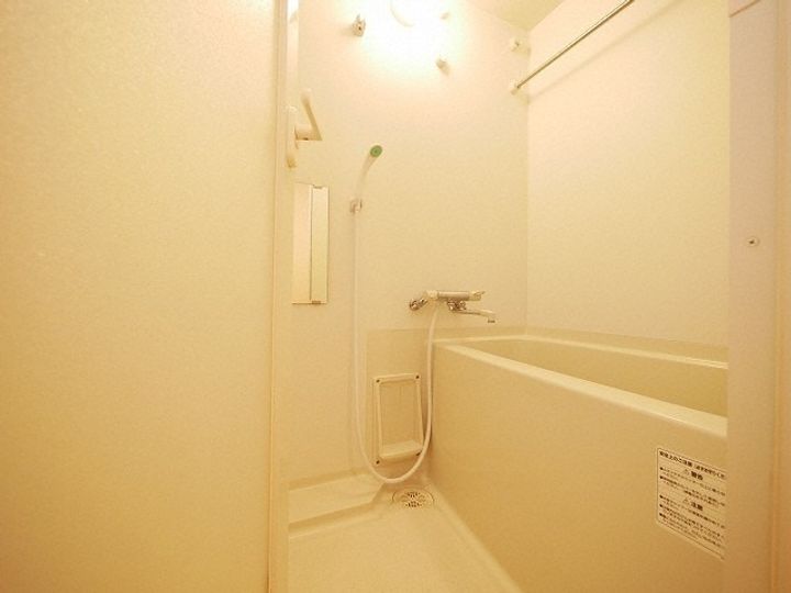 北海道札幌市中央区南六条東1(マンション)の賃貸物件の風呂
