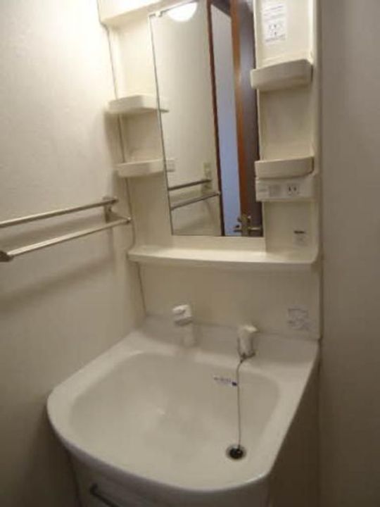 アメニティKANAIROの内装