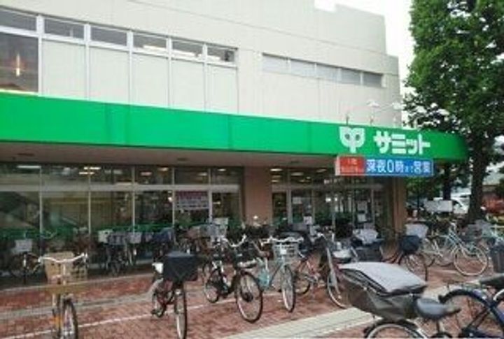 ノワ・ポワールの周辺