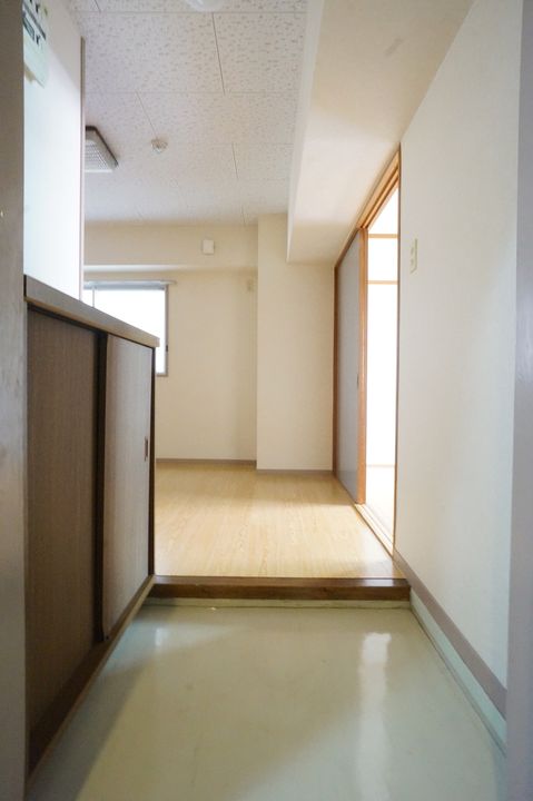 長崎県長崎市万屋町(マンション)の賃貸物件の玄関