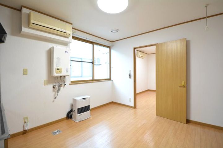 コーポラスパークタウンBの居間