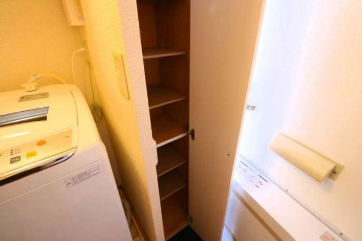 大阪府大阪市鶴見区中茶屋1(アパート)の賃貸物件の玄関