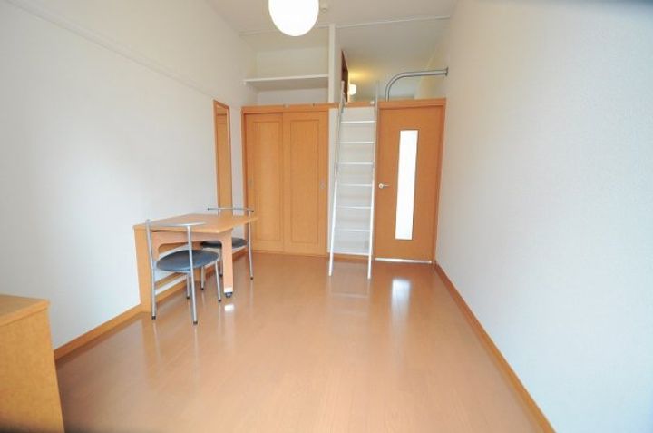 大阪府大阪市鶴見区中茶屋1(アパート)の賃貸物件の居間