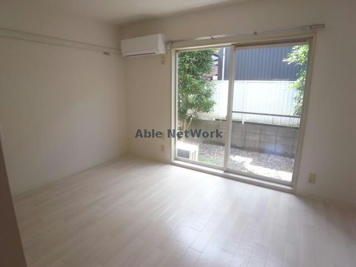 グランステーション大垣の居間