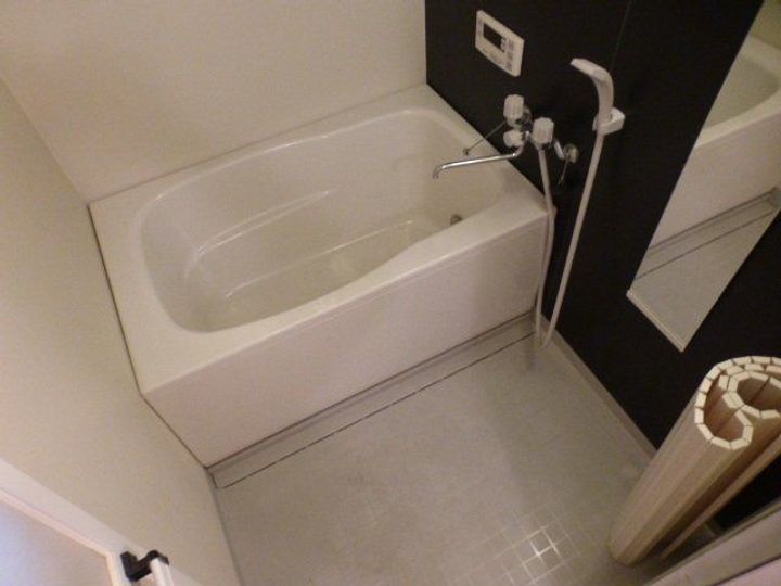 大阪府八尾市都塚1(一戸建)の賃貸物件の風呂