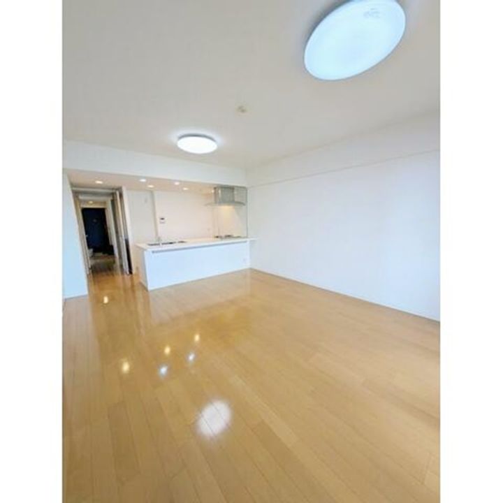 レイディアントシティ本郷台の居間