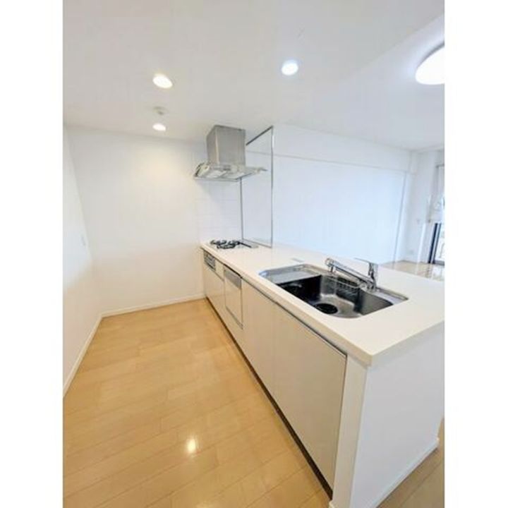 レイディアントシティ本郷台のキッチン