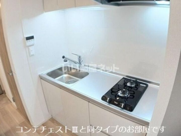 アドヴァン姪浜 E棟のキッチン