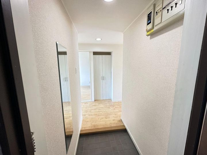 ニューハイツ幸の玄関