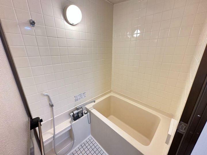 ニューハイツ幸の風呂