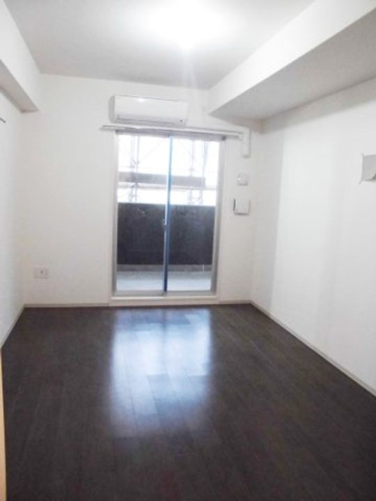 レジュールアッシュ福島CUEZの居間