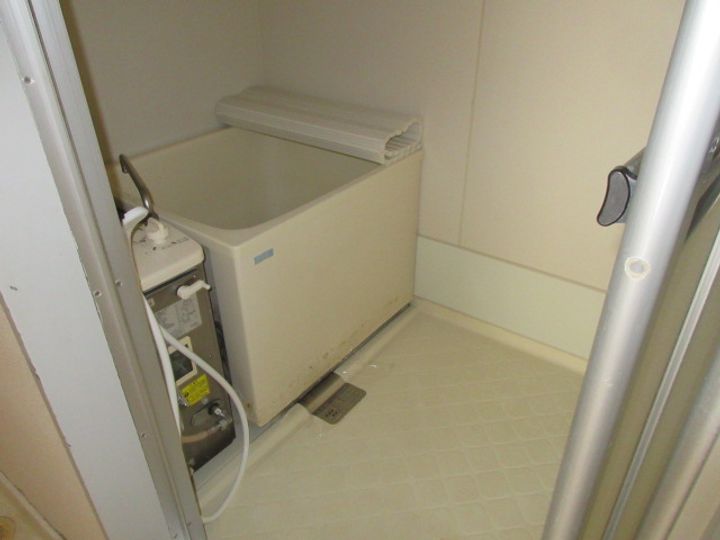 コーポイチエAの風呂