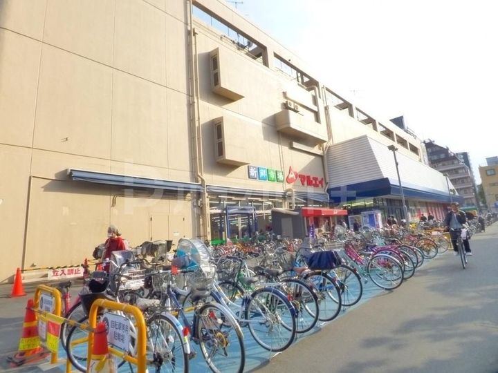 サンジョイアゼロの周辺