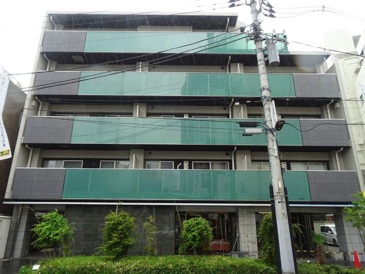 レジディア赤坂の外観