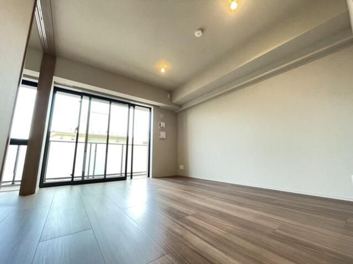 東京都世田谷区給田3(マンション)の賃貸物件の居間