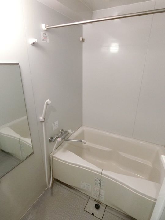 プロシード柏トロワの風呂