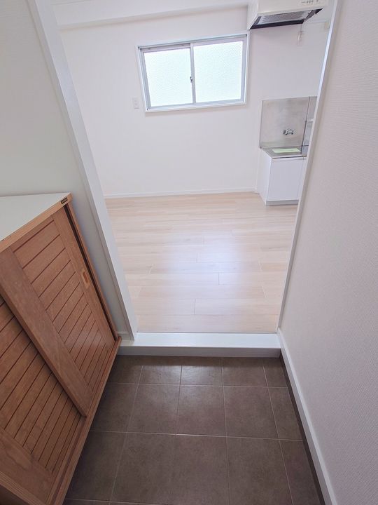 マンションシャレードの玄関